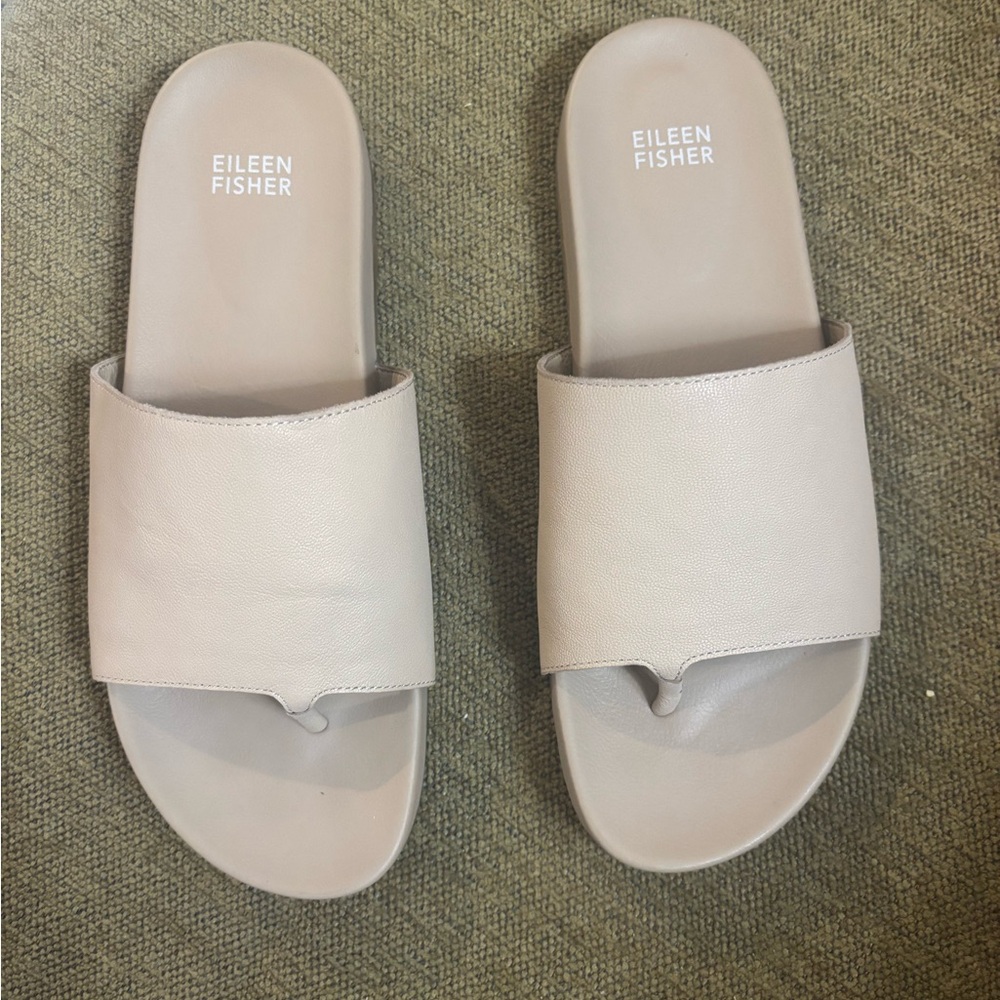Eileen Fisher beige grey sandals